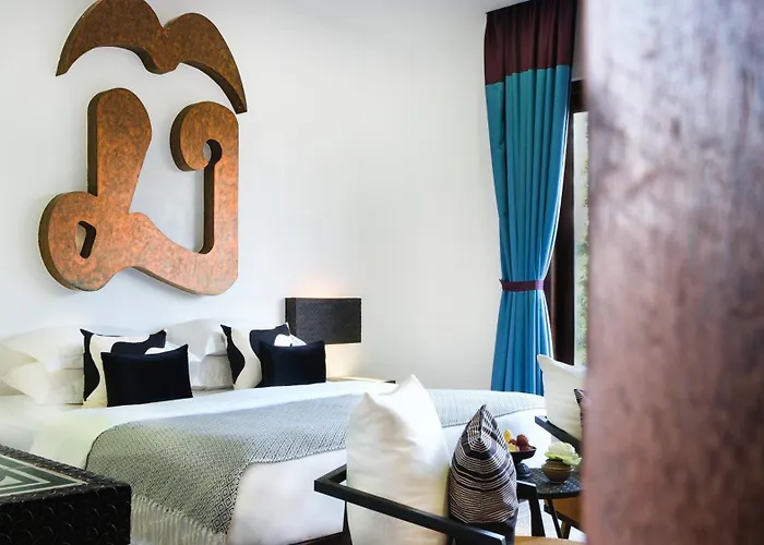 Hotel Golden Temple 4*