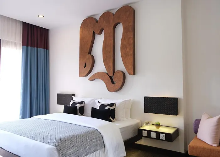 Hotel Golden Temple