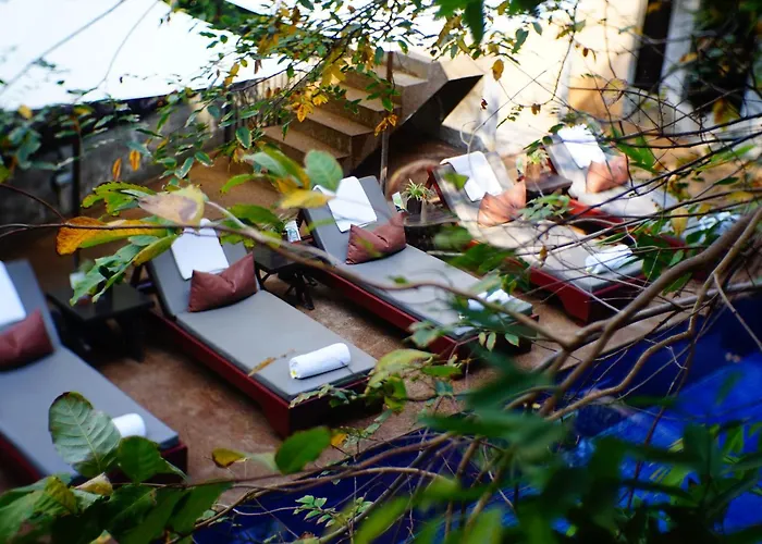 Hotel Golden Temple